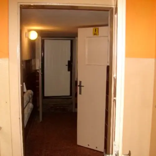 Przebudowa toalet świetlicy wiejskiej w Szymanowie | fot. 1