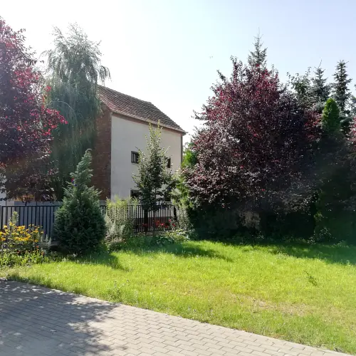 Utwardzenie terenu przy ZSP1 w Rawiczu | fot. 1