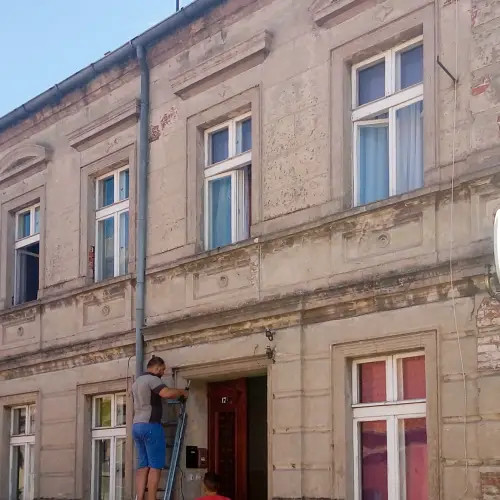 Malowanie elewacji Paderewskiego 7 | fot. 1