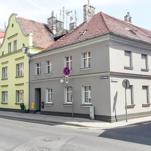Wymiana pokrycia dachowego 3 Maja 40 etap II budynek główny