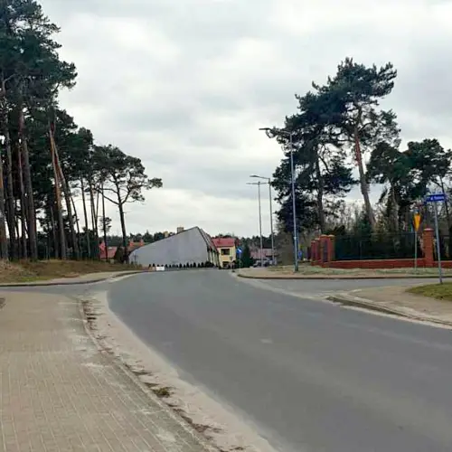 Budowa brakującego oświetlenia na ul. Leśnej w Sierakowie