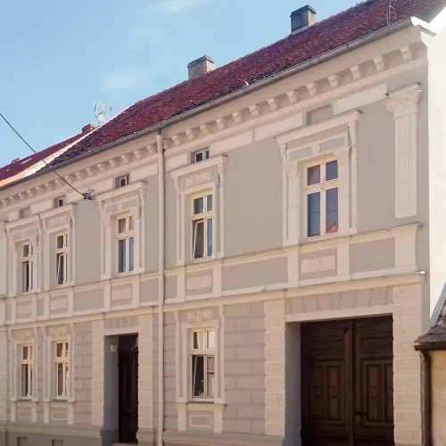 Malowanie elewacji Paderewskiego 7