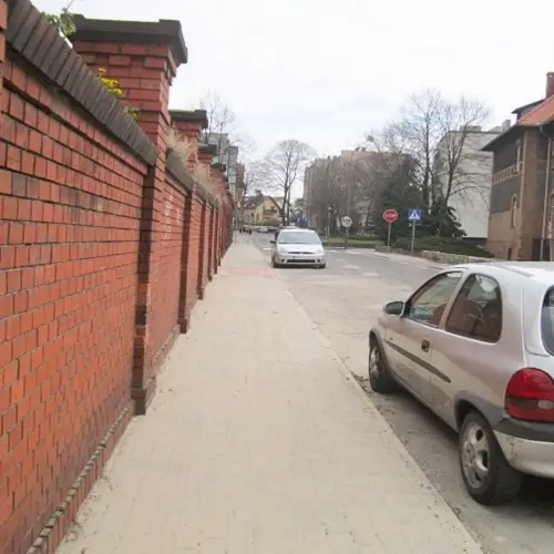 Budowa chodników na ul. Saperskiej w Rawiczu