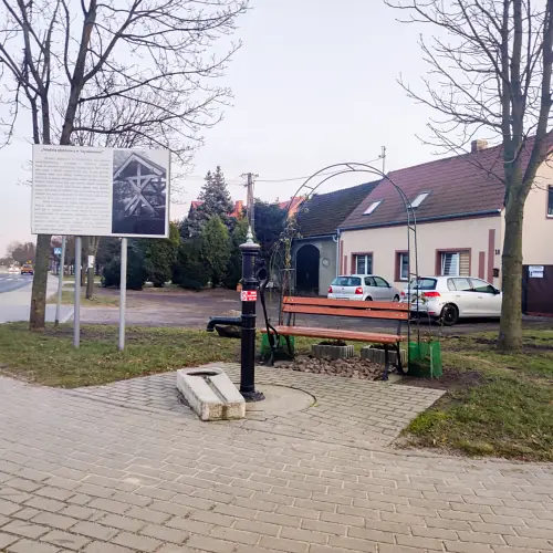 Remont starej studni wiejskiej w Szymanowie