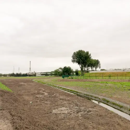 Budowa polderu zalewowego w rejonie ul. Półwiejskiej w Folwarku
